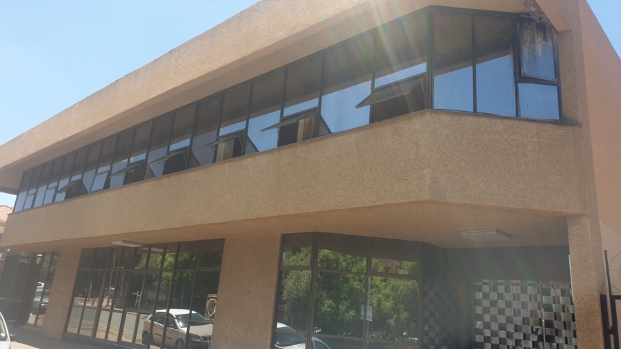 To Let 1 Bedroom Property for Rent in Bloemfontein Free State